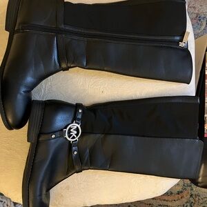 EUC Michael Michael Kors ~ Emma Kaya Black Riding Boots Big Girls 5 / 2-BB